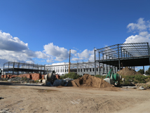 承德亞歐果仁有限公司在建杏核破碎、杏仁脫苦車間項(xiàng)目初見規(guī)模